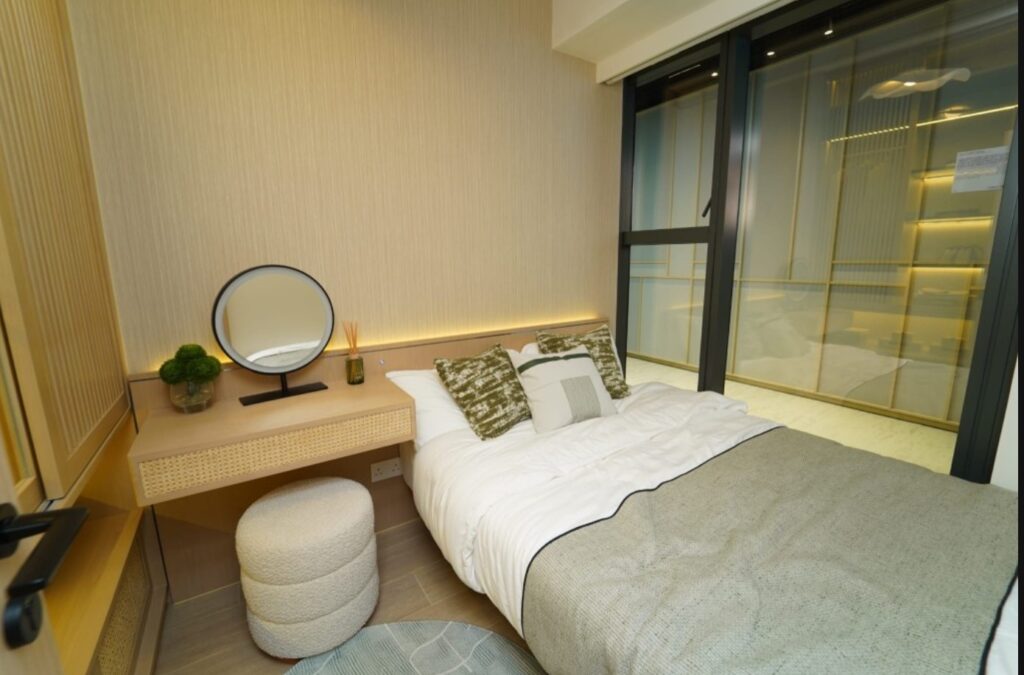 薈淳 CONNEXT 睡房設計 溫暖木系裝修與衣櫃收納空間